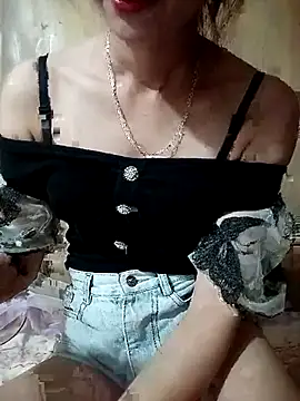 Em xinh01 online show from November 13, 2025, 8:13 am