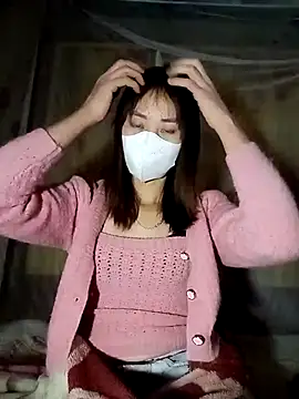 Em xinh01 online show from December 1, 2025, 1:21 am