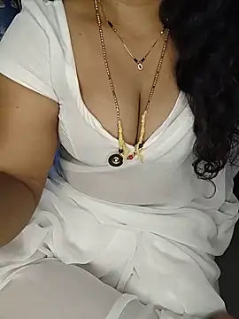 Snapshot of shreyareddy99 chatting on May 16, 2026, 10:36 am shreyareddy99 online show from May 16, 2026, 10:36 am