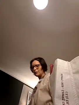 Piediniecollant online show from March 26, 2026, 11:16 am