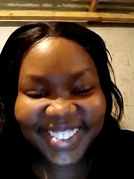 3bigcuteness online show from November 10, 2025, 1:54 pm