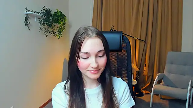 CorrinVliem online show from November 5, 2025, 11:10 am