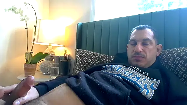 ckraiders84 online show from April 4, 2026, 3:42 pm