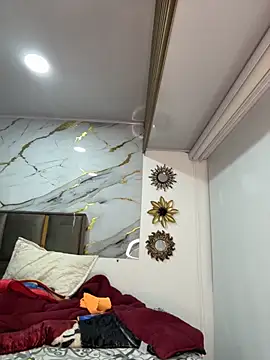 99 natalia online show from November 10, 2025, 10:53 pm