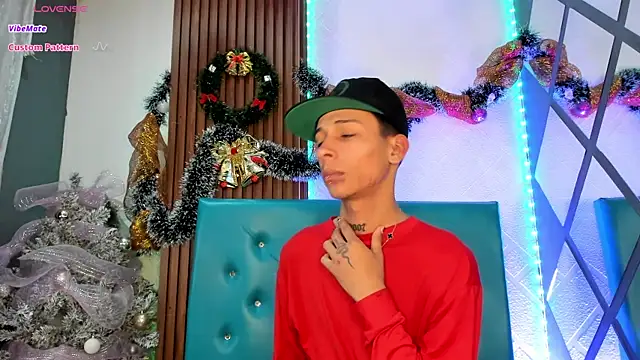 Max Steell online show from December 19, 2025, 3:35 am