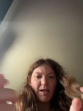 Snapshot of stonerbaby chatting on May 22, 2026, 4:23 pm stonerbaby online show from May 22, 2026, 4:23 pm