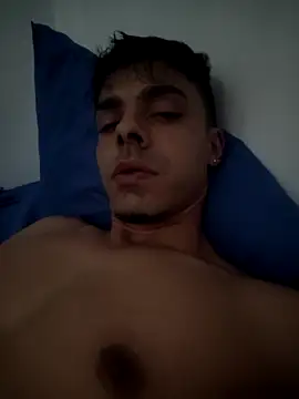 escorpion07u online show from October 31, 2025, 6:53 pm