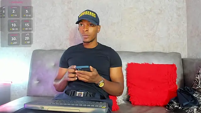 Snapshot of for_itan chatting on November 4, 2025, 12:37 pm for itan online show from November 4, 2025, 12:37 pm