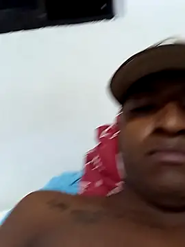 Snapshot of braulioth chatting on November 13, 2025, 3:05 am braulioth online show from November 13, 2025, 3:05 am