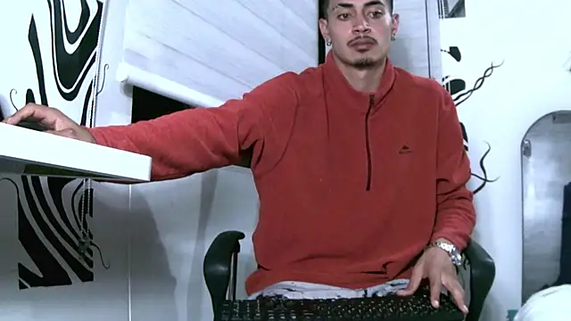 Snapshot of kai_storm420 chatting on November 2, 2025, 4:48 am kai storm420 online show from November 2, 2025, 4:48 am