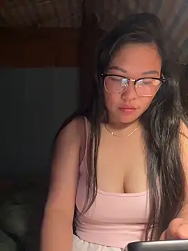 Snapshot of heodat-sexx chatting on April 25, 2026, 2:47 pm heodat-sexx online show from April 25, 2026, 2:47 pm