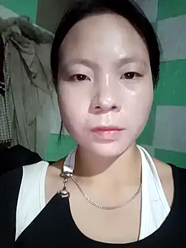 Snapshot of bebe-bae chatting on November 6, 2025, 12:33 am bebe-bae online show from November 6, 2025, 12:33 am