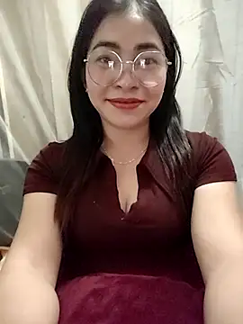 Bamboo-niee123 online show from March 15, 2026, 7:36 am