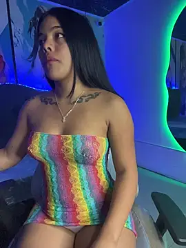 Maryana LS online show from November 1, 2025, 1:46 pm