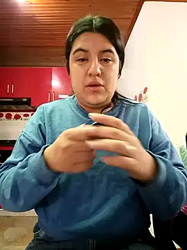 Snapshot of Naaoomii1 chatting on November 8, 2025, 11:43 am Naaoomii1 online show from November 8, 2025, 11:43 am