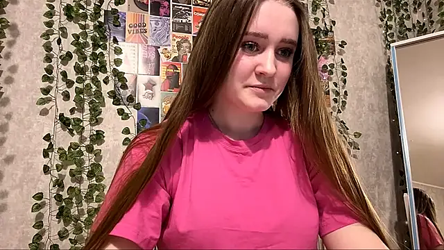 lily more online show from November 11, 2025, 1:33 pm