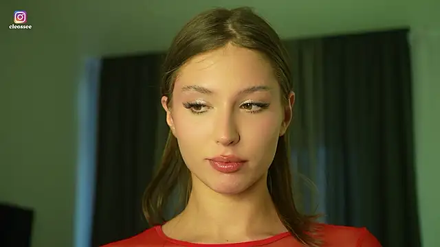 Cleose online show from March 12, 2026, 7:14 am