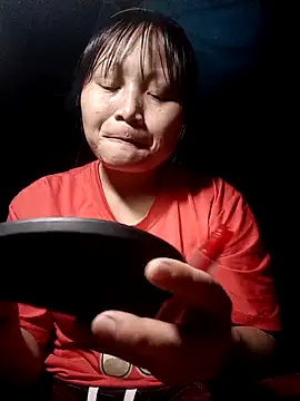 Snapshot of yoyo-mi chatting on November 2, 2025, 1:02 pm yoyo-mi online show from November 2, 2025, 1:02 pm