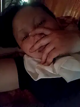 yoyo-mi online show from March 25, 2026, 5:35 am