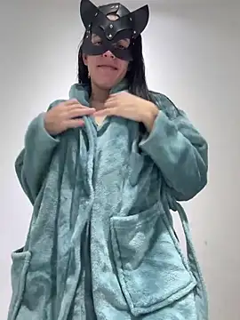 carolinedanger  online show from November 6, 2025, 11:48 pm