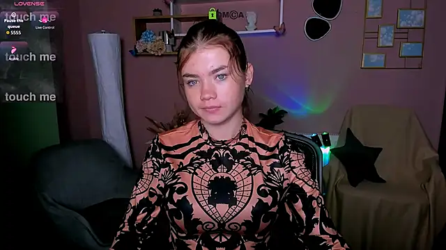 Snapshot of isabel_wave chatting on November 18, 2025, 7:46 am isabel wave online show from November 18, 2025, 7:46 am