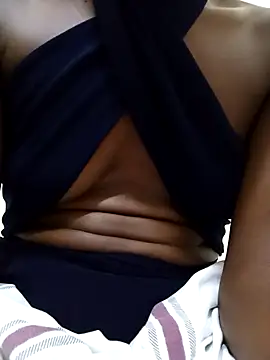 NellaGrey online show from October 31, 2025, 4:41 pm