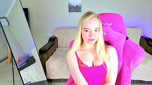 Shawty Mia online show from April 18, 2026, 7:07 pm