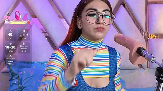 venusevanss online show from October 29, 2025, 11:56 am