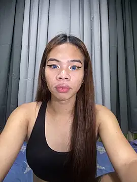 kierra fox online show from November 21, 2025, 6:39 pm