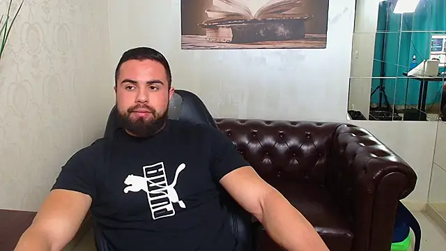 HayesWood online show from December 16, 2025, 5:45 am