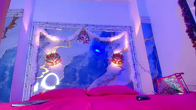 Girls from medellin online show from December 4, 2025, 3:27 am