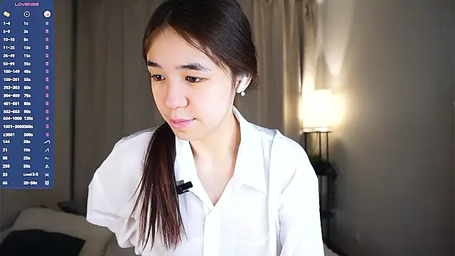 Snapshot of KiraAbling chatting on January 18, 2026, 5:55 am KiraAbling online show from January 18, 2026, 5:55 am