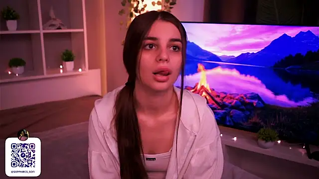 LauraHansil online show from November 10, 2025, 7:07 am