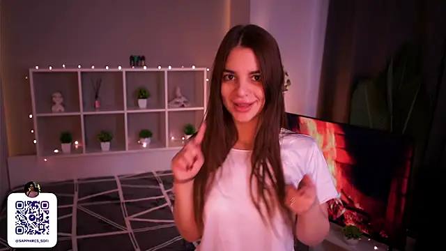 LauraHansil online show from November 12, 2025, 7:31 am