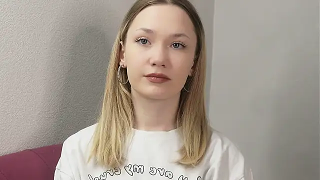 Snapshot of GaryKanney chatting on November 8, 2025, 7:41 am GaryKanney online show from November 8, 2025, 7:41 am