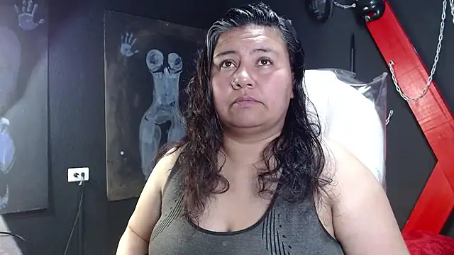 serenamystsh online show from October 30, 2025, 8:20 pm