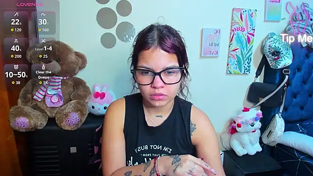 Emma boo online show from February 3, 2026, 1:49 pm