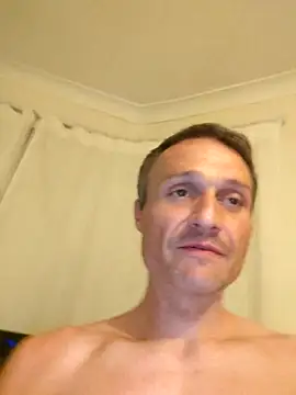 Snapshot of Caliguy36 chatting on July 23, 2026, 9:24 pm Caliguy36 online show from July 23, 2026, 9:24 pm