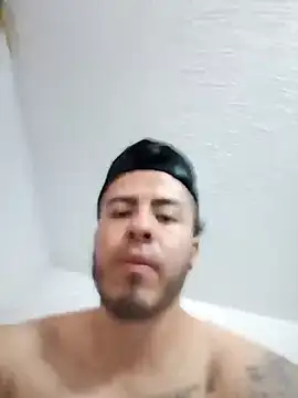 Snapshot of comelonculos chatting on October 28, 2025, 9:28 pm comelonculos online show from October 28, 2025, 9:28 pm