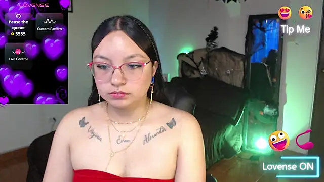  anne hot21 online show from November 4, 2025, 6:51 pm