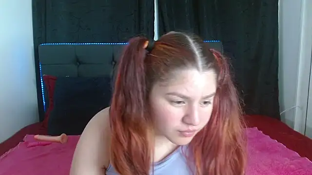 Alexaa xx online show from November 16, 2025, 1:22 am