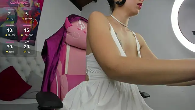 Snapshot of natasha_segura chatting on November 13, 2025, 2:43 am natasha segura online show from November 13, 2025, 2:43 am