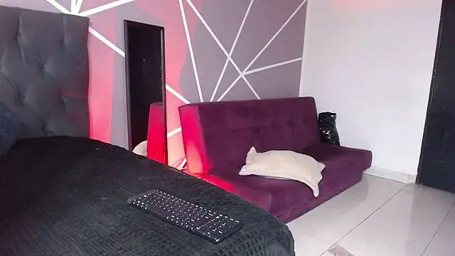 Princess Mia1126 online show from March 5, 2026, 3:57 am