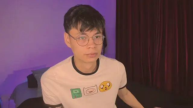 estmonnn online show from November 18, 2025, 1:00 am