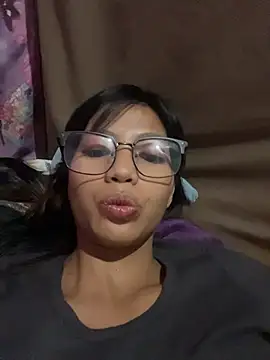 Snapshot of hottiebabe23 chatting on November 11, 2025, 5:07 am hottiebabe23 online show from November 11, 2025, 5:07 am