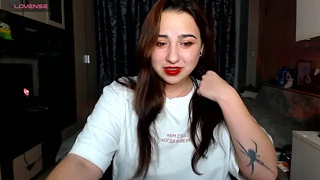 erica  mills online show from November 4, 2025, 9:14 pm