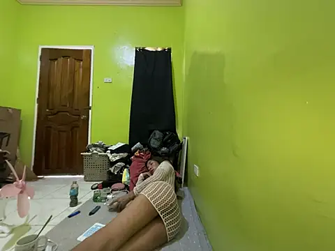 Snapshot of kittyhugecock chatting on March 3, 2026, 4:51 am kittyhugecock online show from March 3, 2026, 4:51 am