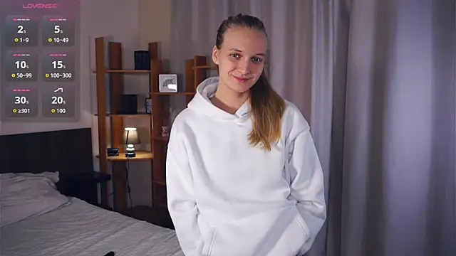 DierdreJacobsohn online show from December 14, 2025, 6:19 am