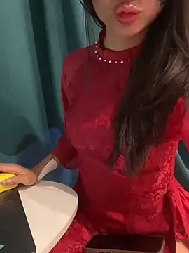 Snapshot of trinhvutrinh chatting on February 22, 2026, 10:36 am trinhvutrinh online show from February 22, 2026, 10:36 am