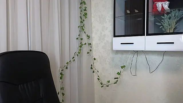 Ulyanix online show from February 27, 2026, 5:18 am